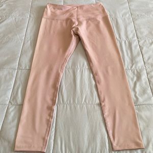 NWOT Beyond Yoga Workout Leggings